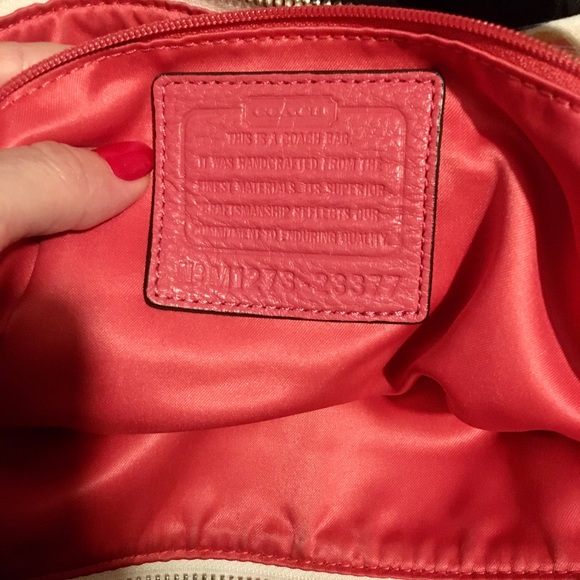 â¤ď¸NWT BStunningâ¤ď¸ - Picture 6 of 6